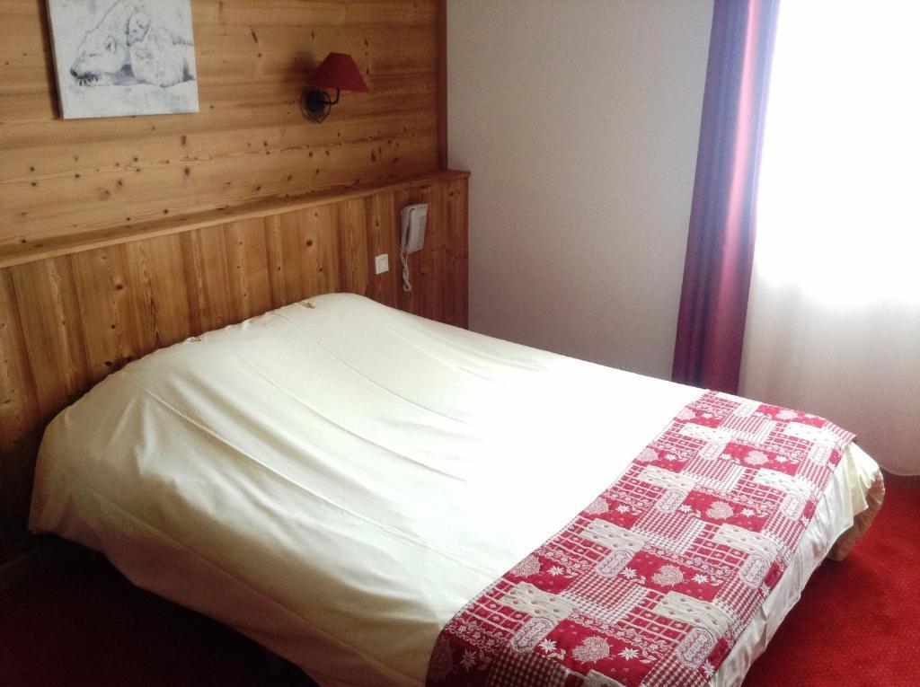 Hotel Logis Le Pont De Champ Beaucroissant Pokój zdjęcie