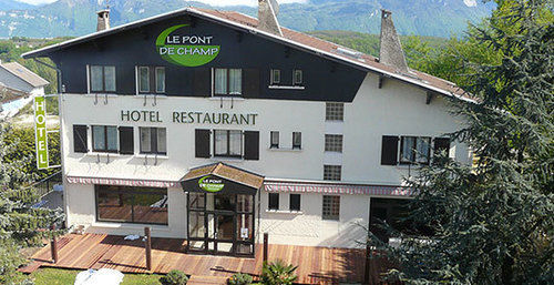 Hotel Logis Le Pont De Champ Beaucroissant Zewnętrze zdjęcie